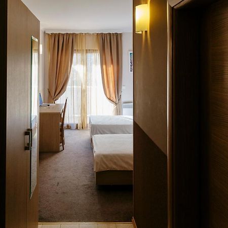 Spa&Hotel Studenac Trebinje Bagian luar foto